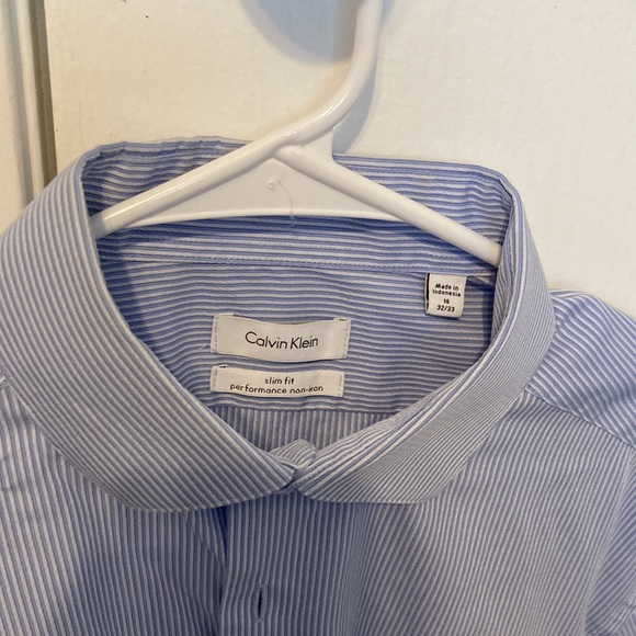 Calvin Klein striped dress shirt - Picture 2 of 2